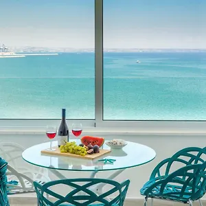 Sea View Luxury Penthouse Mackenzie Apartment